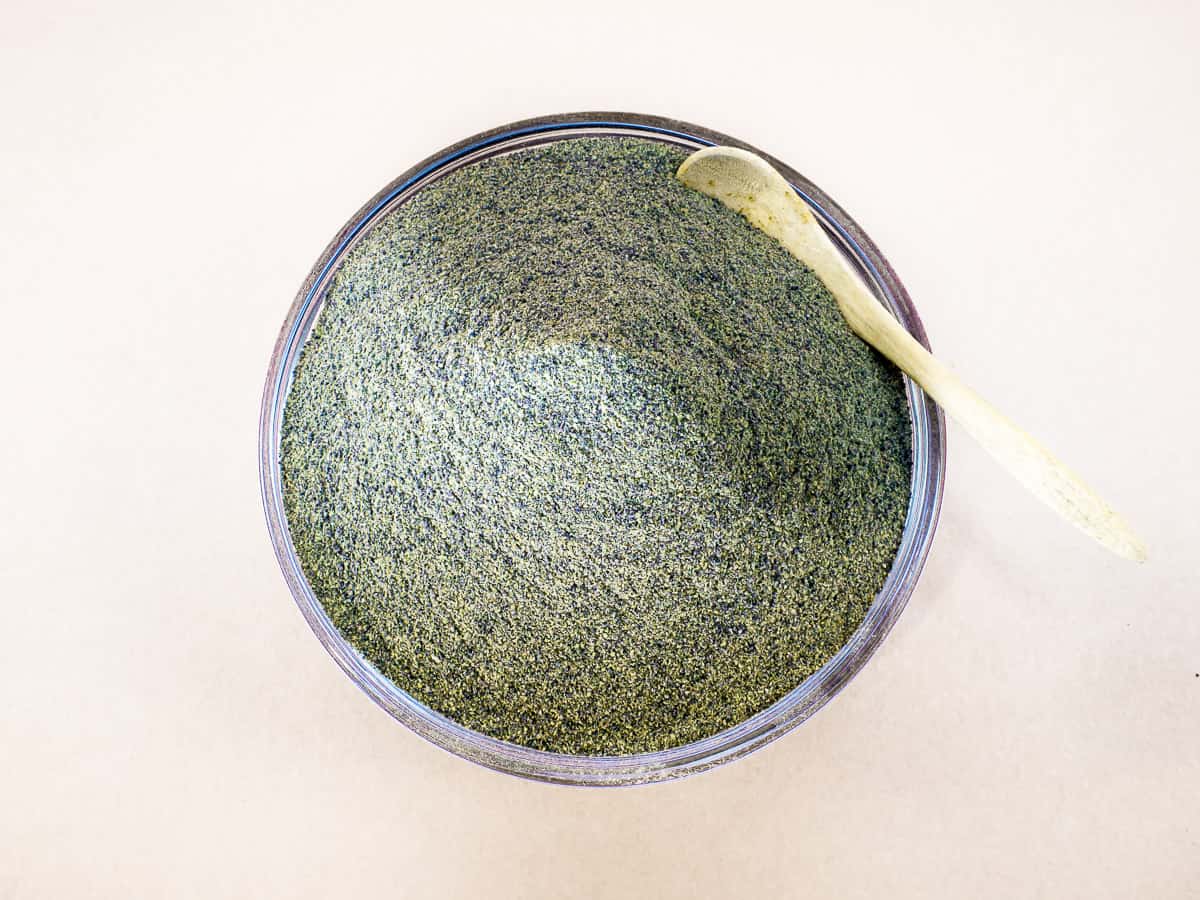 Six Mix Seaweed Powder Light